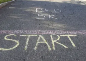 images.raceentry.com/infopages/donna-froio-delena-memorial-5k-2018-infopages-52730.webp