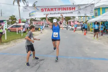 images.raceentry.com/infopages/exuma-half-marathon-infopages-52407.webp
