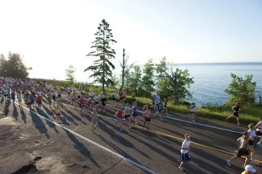 images.raceentry.com/infopages/heroes-run-infopages-774.webp
