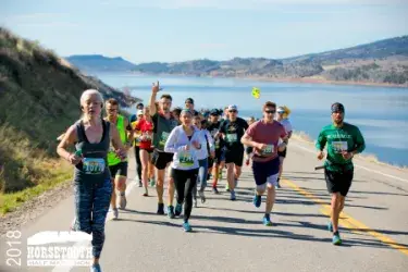images.raceentry.com/infopages/horsetooth-half-marathon-infopages-8613.webp