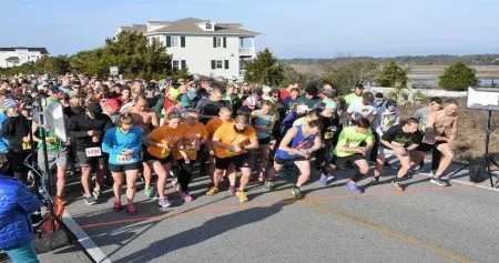 images.raceentry.com/infopages/ocean-isle-beach-bridge-run-for-food-12-marathon-10k-and-5k-infopages-6098.webp