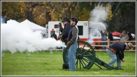 images.raceentry.com/infopages/race-to-remember-veterans-day-infopages-4458.webp