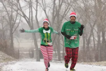 images.raceentry.com/infopages/santa-stampede-5k10k-infopages-5655.webp