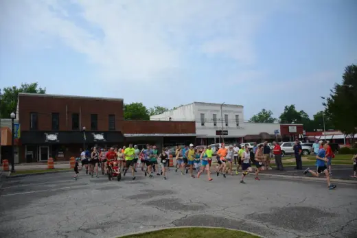 images.raceentry.com/infopages1/daylily-dash-5k-for-united-way-infopages1-55646.webp