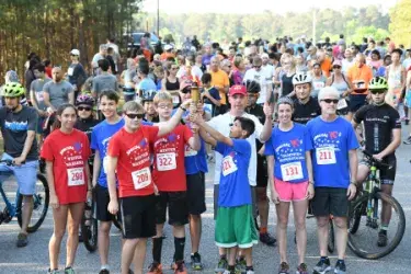 images.raceentry.com/infopages1/johns-creeks-finest-5k-benefiting-the-special-needs-community-infopages1-6824.webp