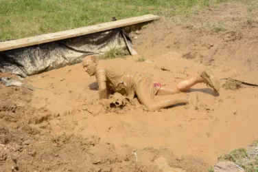 images.raceentry.com/infopages1/left-right-repeat-obstacle-mud-run--infopages1-4661.webp