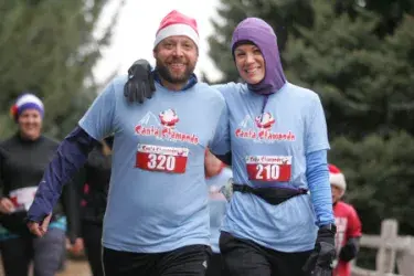 images.raceentry.com/infopages1/santa-stampede-5k10k-infopages1-5655.webp