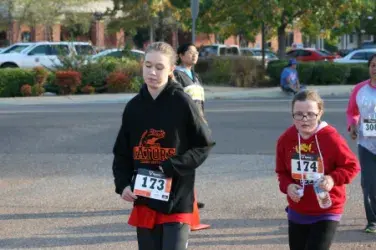 images.raceentry.com/infopages1/spring-into-fitness-2-mile-walkrun-infopages1-5313.webp