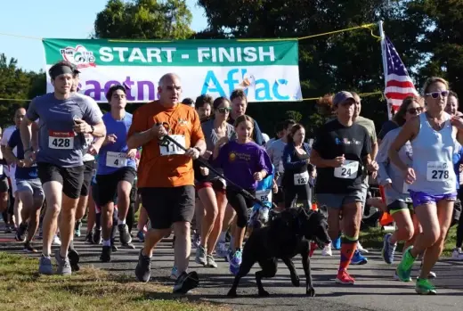 images.raceentry.com/infopages2/annual-run-for-the-cove-madison-infopages2-59324.webp
