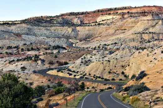 images.raceentry.com/infopages2/escalante-canyons-marathon-infopages2-7267.webp