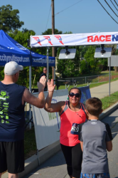 images.raceentry.com/infopages2/white-house-rotarys-hero-run-infopages2-54172.png