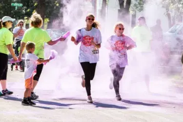 images.raceentry.com/infopages3/drews-crew-5k-colorfest-run-infopages3-1217.webp