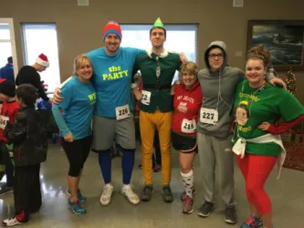 images.raceentry.com/infopages3/jingle-bell-dash-5k-runwalk-and-kids-dash-to-santa-infopages3-4509.webp