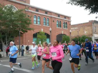 images.raceentry.com/infopages3/queen-city-race-for-life-5k-infopages3-4237.webp