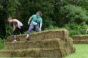 images.raceentry.com/infopages3/stronger-women-stronger-world-5k-obstacle-challenge--infopages3-51836.webp